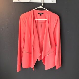 Coral collarless flyaway blazer